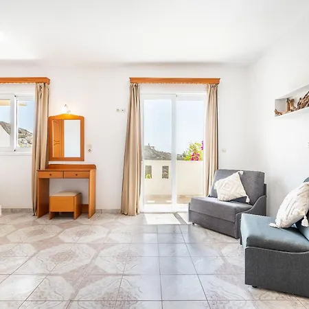 Apartment Fokia Beach 1